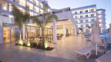 Evalena Beach Hotel