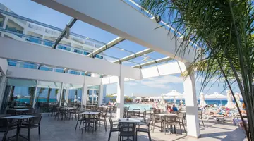 Evalena Beach Hotel