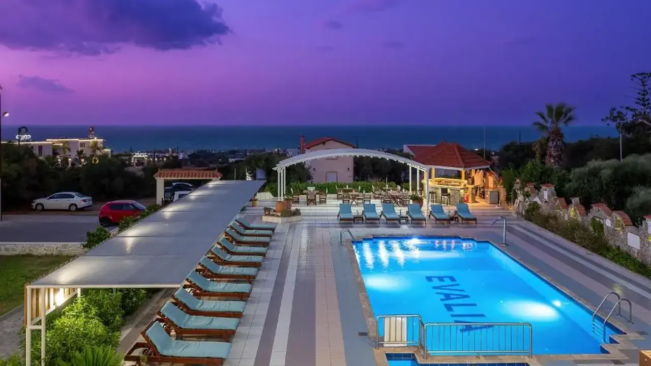 Evalia Apartments