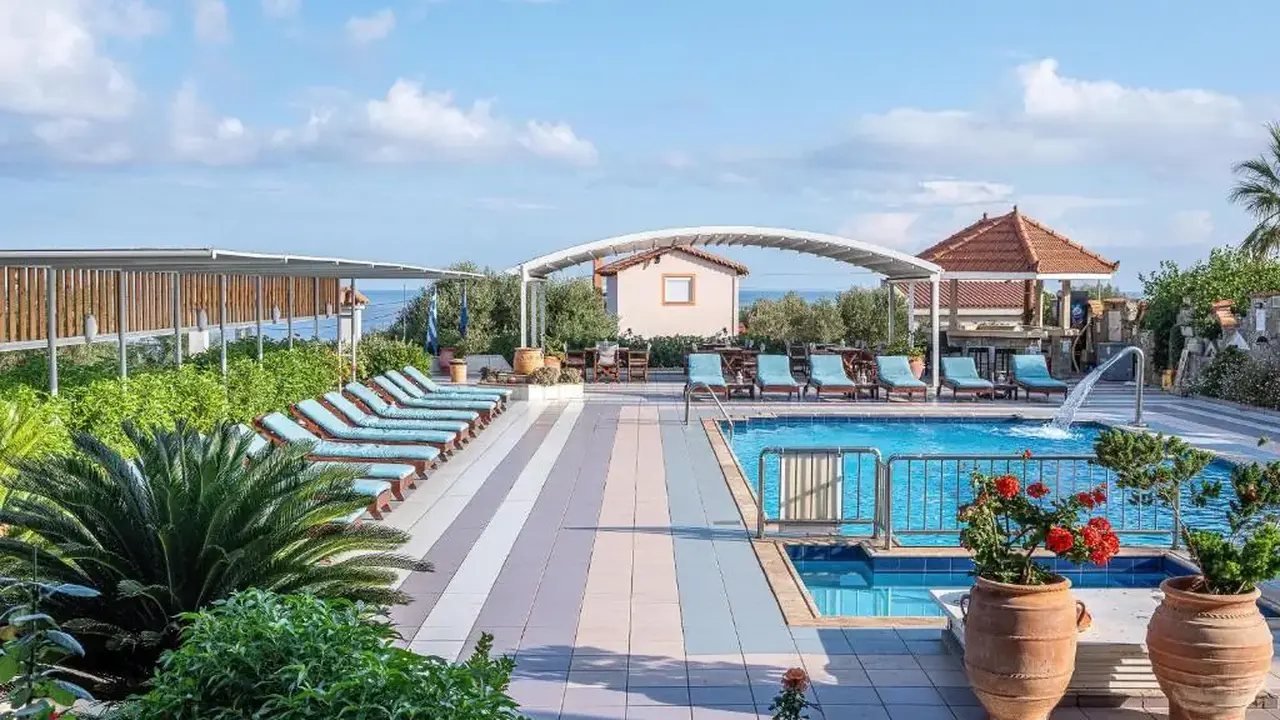 Evalia Apartments