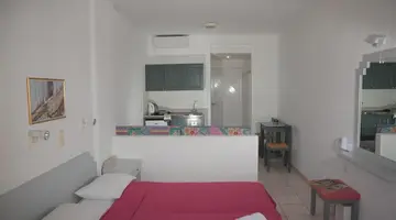 Evalia Apartments