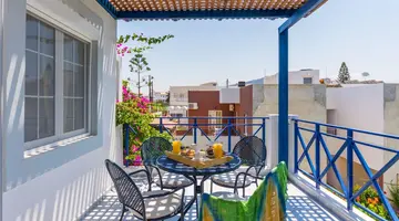 Evdokia Suites