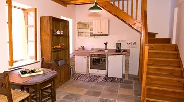 Eveleos Country House
