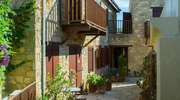 Eveleos Country House