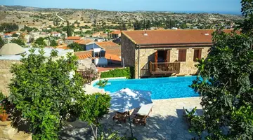 Eveleos Country House