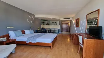 Evilion Sea and Sun Hotel