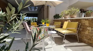 Evilion Sea and Sun Hotel
