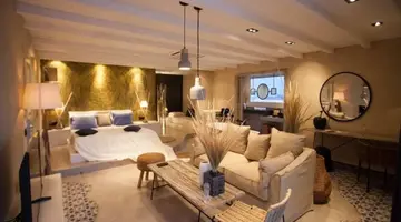 Evilion Sea and Sun Hotel
