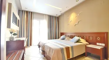 Evilion Sea And Sun