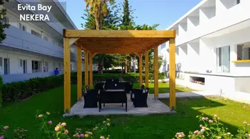 Evita Bay Hotel