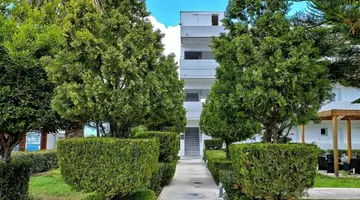 Evita Bay Hotel