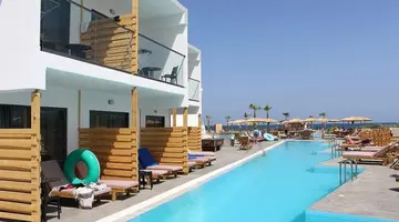 Evita Bay Hotel