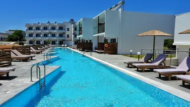 Evita Bay Hotel
