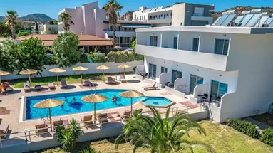 Evita Bay Hotel