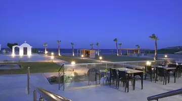 Evita Bay