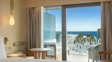 EVOLUTION Cascais-Estoril Hotel