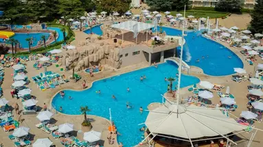 EVRIKA BEACH CLUB HOTEL - DIT