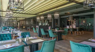 EVRIKA BEACH CLUB HOTEL - DIT