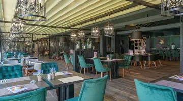 EVRIKA BEACH CLUB HOTEL - DIT