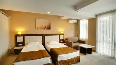 EVRIKA BEACH CLUB HOTEL - DIT