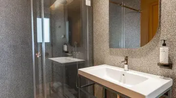 Evripides Hotel