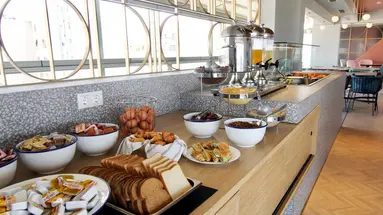 Evripides Hotel