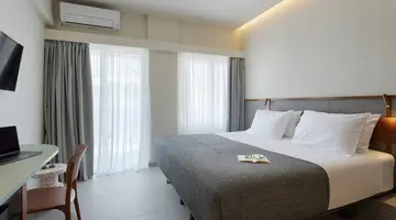 Evripides Hotel