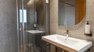 Evripides Hotel