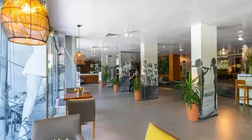 Excelsior Hotel