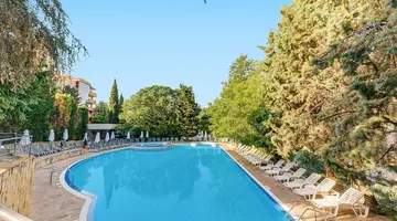 Excelsior Hotel