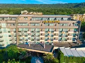 Excelsior Hotel