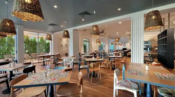 Excelsior Hotel