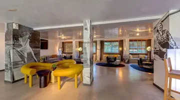 Excelsior Hotel