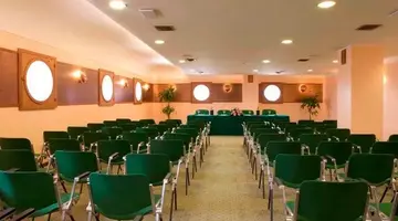 EXCELSIOR PALACE