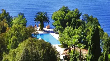 EXCELSIOR PALACE