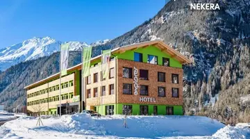 EXPLORER HOTEL OETZTAL (UMHAUSEN)