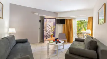 FAEDRA BEACH RESORT