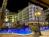 Fafa Premium Resort