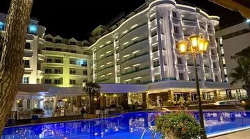 Fafa Premium Resort