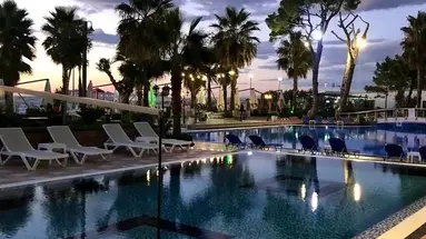 Fafa Premium Resort
