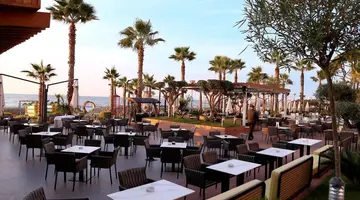 Fafa Premium Resort