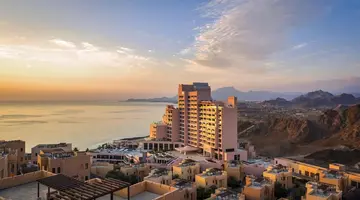 Fairmont Fujairah Beach Resort