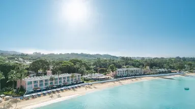 Fairmont Royal Pavilion 5