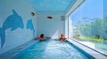 FALCON HILLS HOTEL