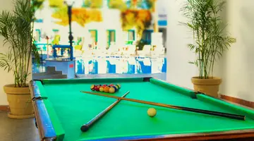 FALCON HILLS HOTEL