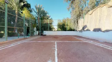 Falcon Hills
