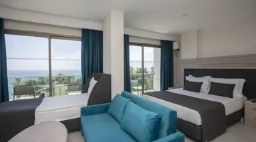 FALCON HOTEL