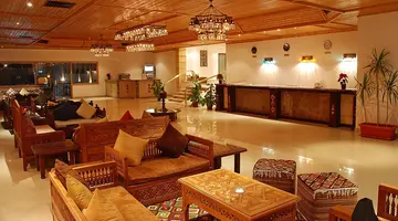 Falcon Naama Star