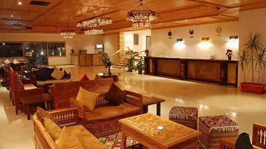 Falcon Naama Star