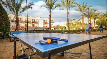 Falcon Naama Star